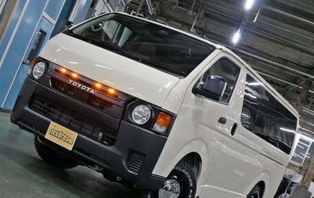 Toyota HiAce H200, 2026 год, 4 500 000 рублей, 2 фотография