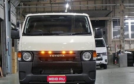 Toyota HiAce H200, 2026 год, 4 500 000 рублей, 4 фотография