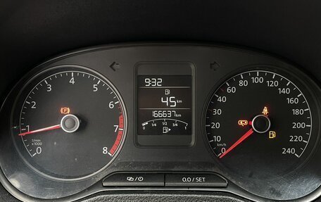 Volkswagen Polo VI (EU Market), 2015 год, 850 000 рублей, 14 фотография