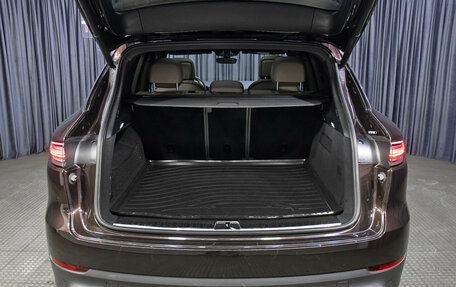 Porsche Cayenne III, 2020 год, 6 898 000 рублей, 10 фотография