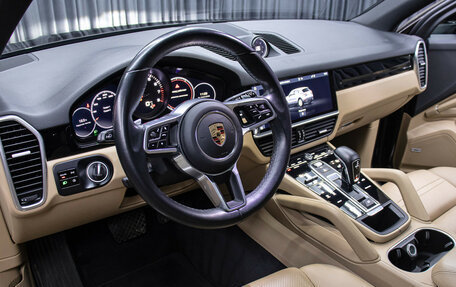 Porsche Cayenne III, 2020 год, 6 898 000 рублей, 16 фотография