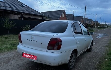 Toyota Platz, 2000 год, 330 000 рублей, 3 фотография