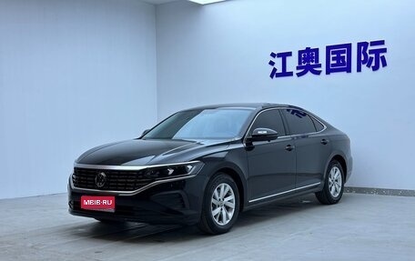 Volkswagen Passat B8 рестайлинг, 2023 год, 2 315 000 рублей, 1 фотография