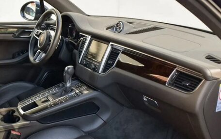 Porsche Macan I рестайлинг, 2014 год, 1 990 000 рублей, 8 фотография