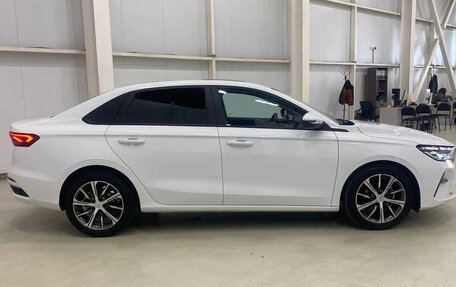 Geely Emgrand, 2023 год, 1 450 000 рублей, 4 фотография