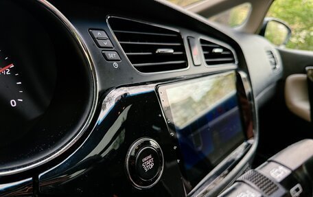 KIA cee'd III, 2012 год, 1 180 000 рублей, 24 фотография