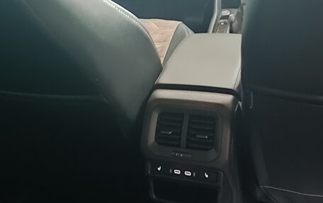 Volkswagen Taos, 2022 год, 2 800 000 рублей, 13 фотография