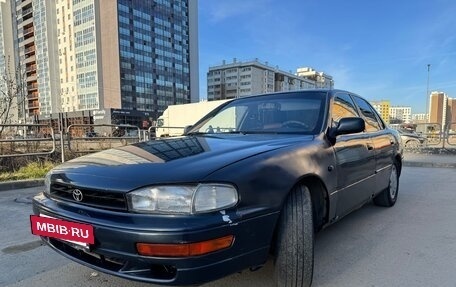 Toyota Camry, 1993 год, 350 000 рублей, 3 фотография
