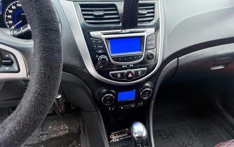 Hyundai Solaris II рестайлинг, 2012 год, 850 000 рублей, 8 фотография