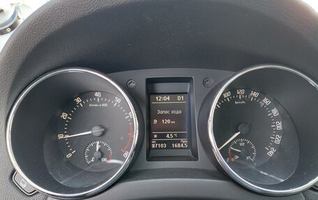 Skoda Yeti I рестайлинг, 2014 год, 1 400 000 рублей, 9 фотография