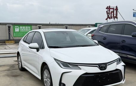 Toyota Corolla, 2022 год, 2 050 000 рублей, 3 фотография