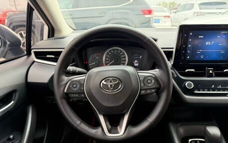 Toyota Corolla, 2022 год, 2 050 000 рублей, 8 фотография