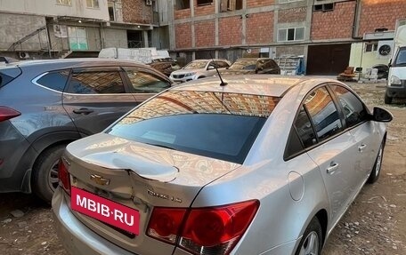 Chevrolet Cruze II, 2010 год, 550 000 рублей, 8 фотография