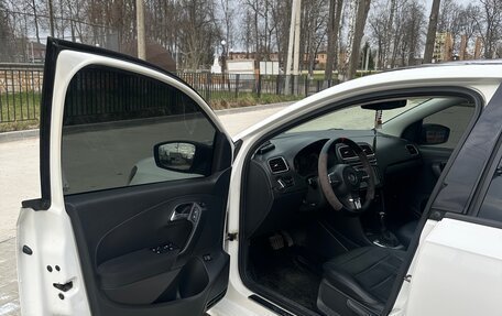 Volkswagen Polo VI (EU Market), 2011 год, 790 000 рублей, 11 фотография