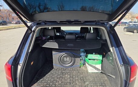 Volkswagen Touareg III, 2011 год, 1 750 000 рублей, 18 фотография