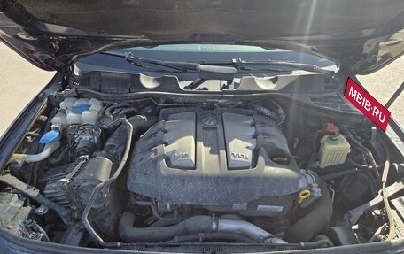 Volkswagen Touareg III, 2011 год, 1 750 000 рублей, 17 фотография