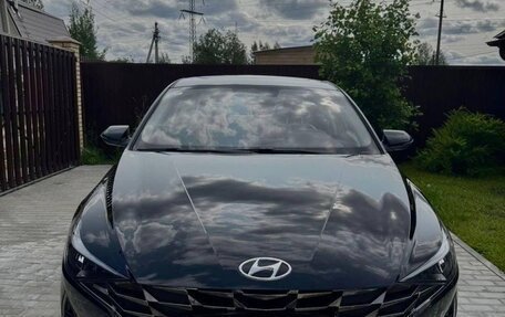 Hyundai Elantra, 2023 год, 1 600 000 рублей, 2 фотография