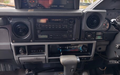 Toyota Land Cruiser Prado 70, 1992 год, 1 150 000 рублей, 11 фотография