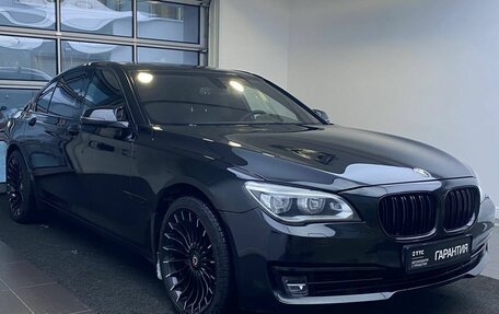 BMW 7 серия, 2013 год, 2 199 000 рублей, 2 фотография