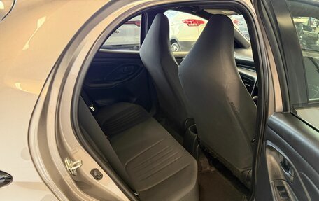 Toyota Yaris, 2020 год, 1 179 000 рублей, 18 фотография