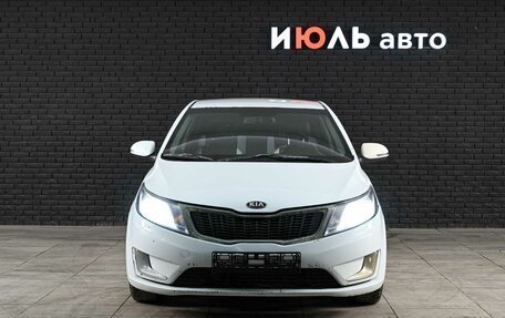 KIA Rio III рестайлинг, 2013 год, 600 000 рублей, 2 фотография