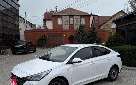 Hyundai Solaris II рестайлинг, 2021 год, 1 710 000 рублей, 2 фотография