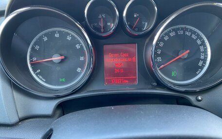 Opel Astra J, 2014 год, 850 000 рублей, 3 фотография