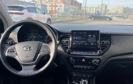 Hyundai Solaris II рестайлинг, 2021 год, 2 150 000 рублей, 11 фотография