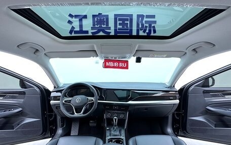 Volkswagen Passat B8 рестайлинг, 2023 год, 2 315 000 рублей, 10 фотография