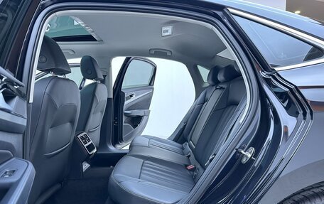 Volkswagen Passat B8 рестайлинг, 2023 год, 2 315 000 рублей, 18 фотография