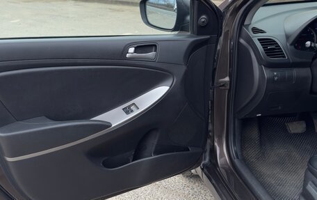 Hyundai Solaris II рестайлинг, 2016 год, 1 300 000 рублей, 14 фотография