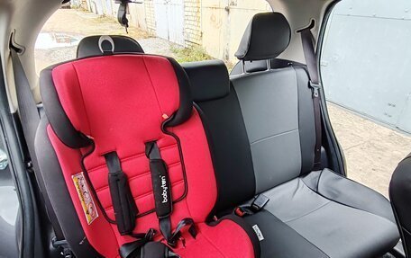 Toyota Vitz, 2017 год, 770 000 рублей, 10 фотография