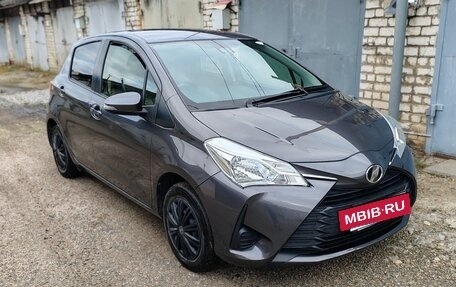 Toyota Vitz, 2017 год, 770 000 рублей, 8 фотография