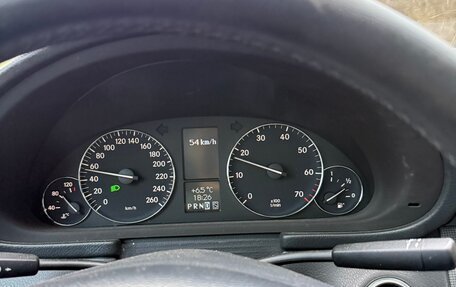 Mercedes-Benz C-Класс, 2002 год, 635 000 рублей, 6 фотография