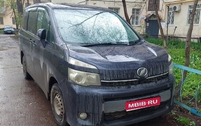 Toyota Voxy II, 2010 год, 1 250 000 рублей, 1 фотография