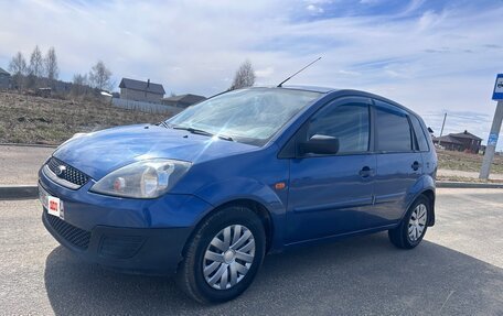 Ford Fiesta, 2007 год, 210 000 рублей, 2 фотография