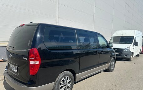 Hyundai H-1 II рестайлинг, 2019 год, 3 100 000 рублей, 5 фотография