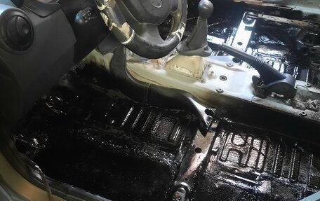 Renault Logan I, 2005 год, 140 000 рублей, 10 фотография