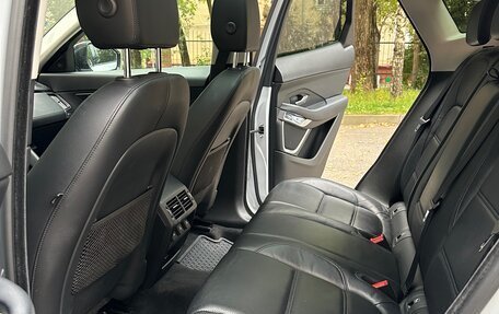 Jaguar E-Pace, 2018 год, 2 400 000 рублей, 13 фотография