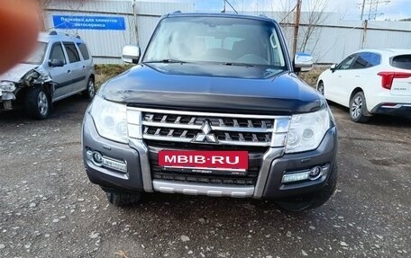Mitsubishi Pajero IV, 2015 год, 3 500 000 рублей, 3 фотография