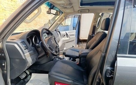 Mitsubishi Pajero IV, 2015 год, 3 500 000 рублей, 13 фотография
