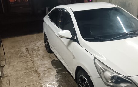 Hyundai Solaris II рестайлинг, 2016 год, 780 000 рублей, 16 фотография