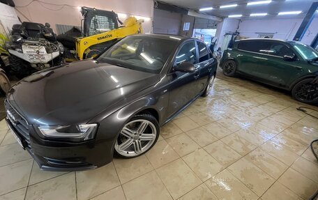 Audi A4, 2015 год, 1 680 000 рублей, 2 фотография