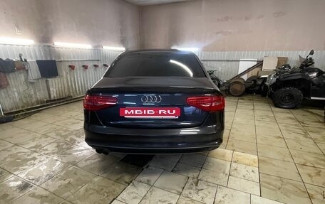 Audi A4, 2015 год, 1 680 000 рублей, 5 фотография