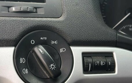 Skoda Octavia, 2011 год, 830 000 рублей, 13 фотография