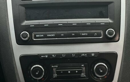 Skoda Octavia, 2011 год, 830 000 рублей, 10 фотография