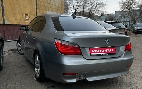 BMW 5 серия, 2003 год, 800 000 рублей, 1 фотография