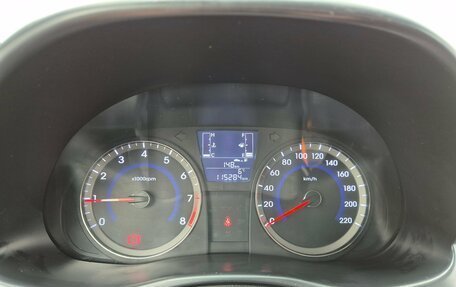 Hyundai Solaris II рестайлинг, 2015 год, 845 000 рублей, 9 фотография