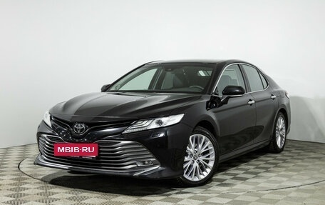 Toyota Camry, 2020 год, 3 099 700 рублей, 1 фотография