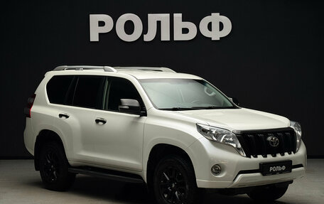 Toyota Land Cruiser Prado 150 рестайлинг 2, 2016 год, 4 000 000 рублей, 1 фотография